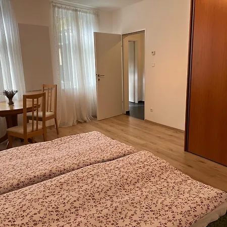 Schoene Im Helenental Apartment *