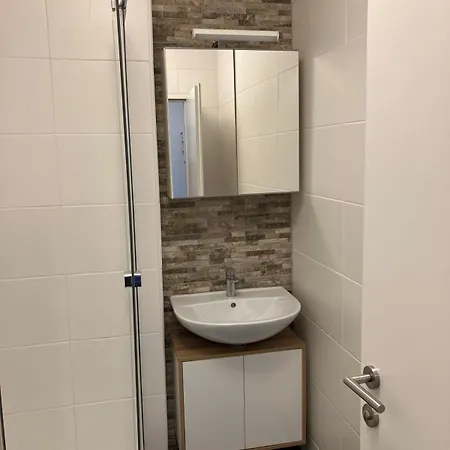 Schoene Im Helenental Apartament