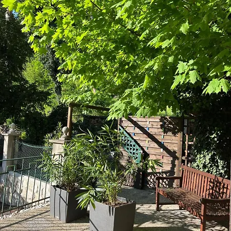 Schoene Im Helenental