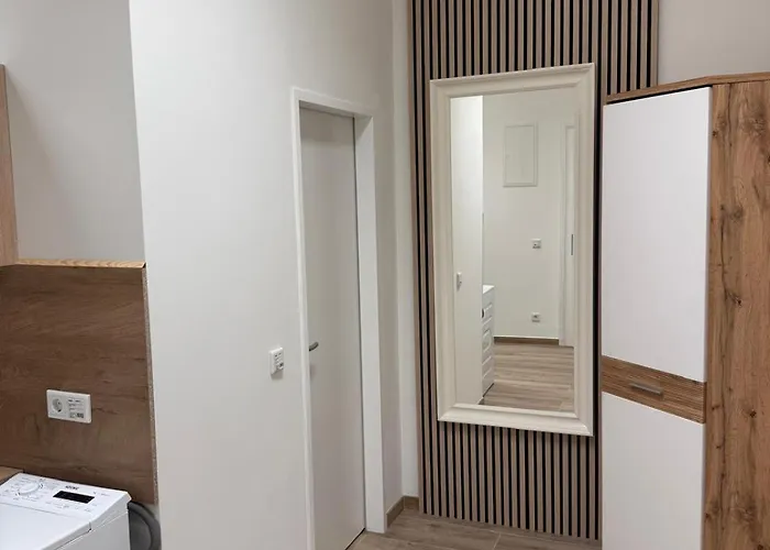 Schoene Im Helenental