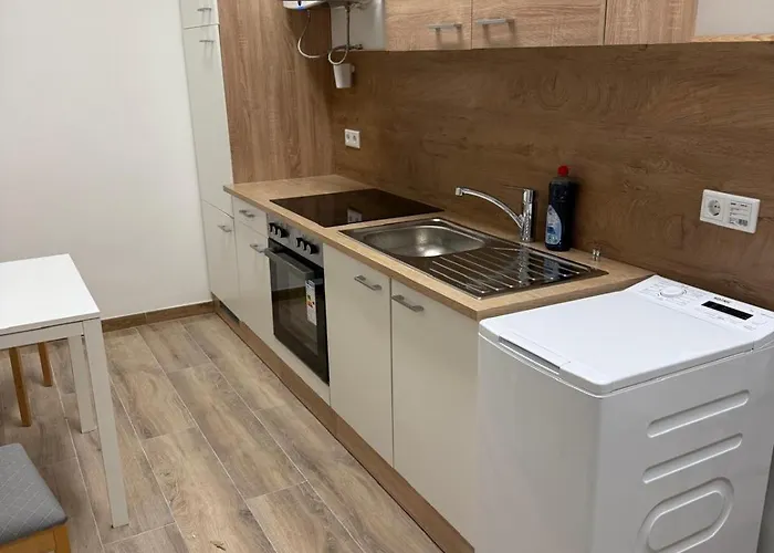 Schoene Im Helenental